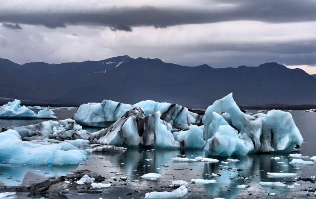 Striped glaciers with moraine debris