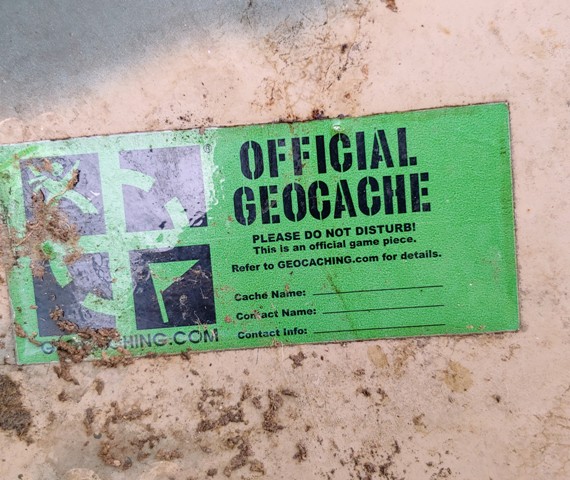 Official Geocaching Sticker